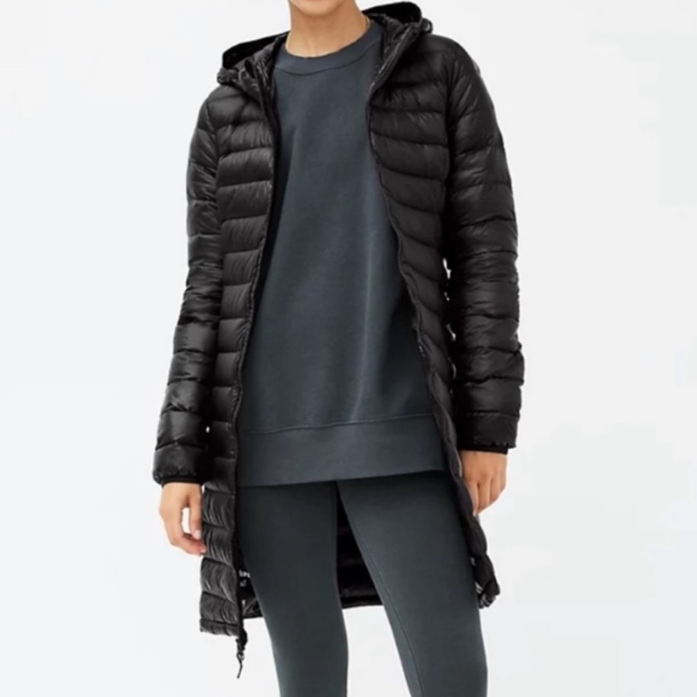 Aritzia TNA Botanie Packable Puffer